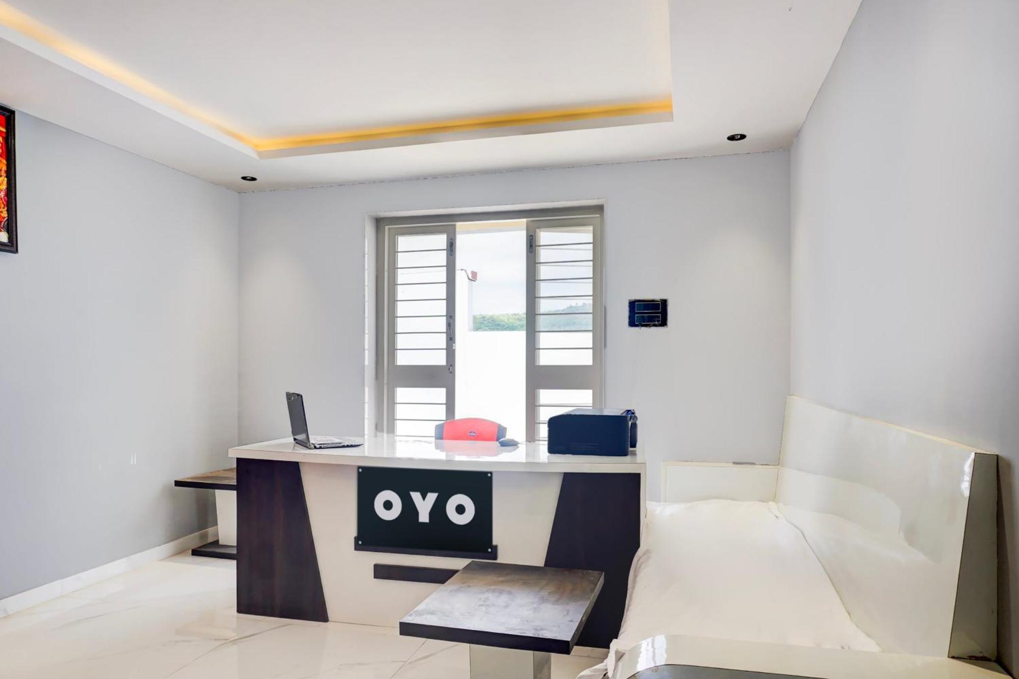 Hotel O Jeevan Restaurant & Lodging Kavathe Εξωτερικό φωτογραφία